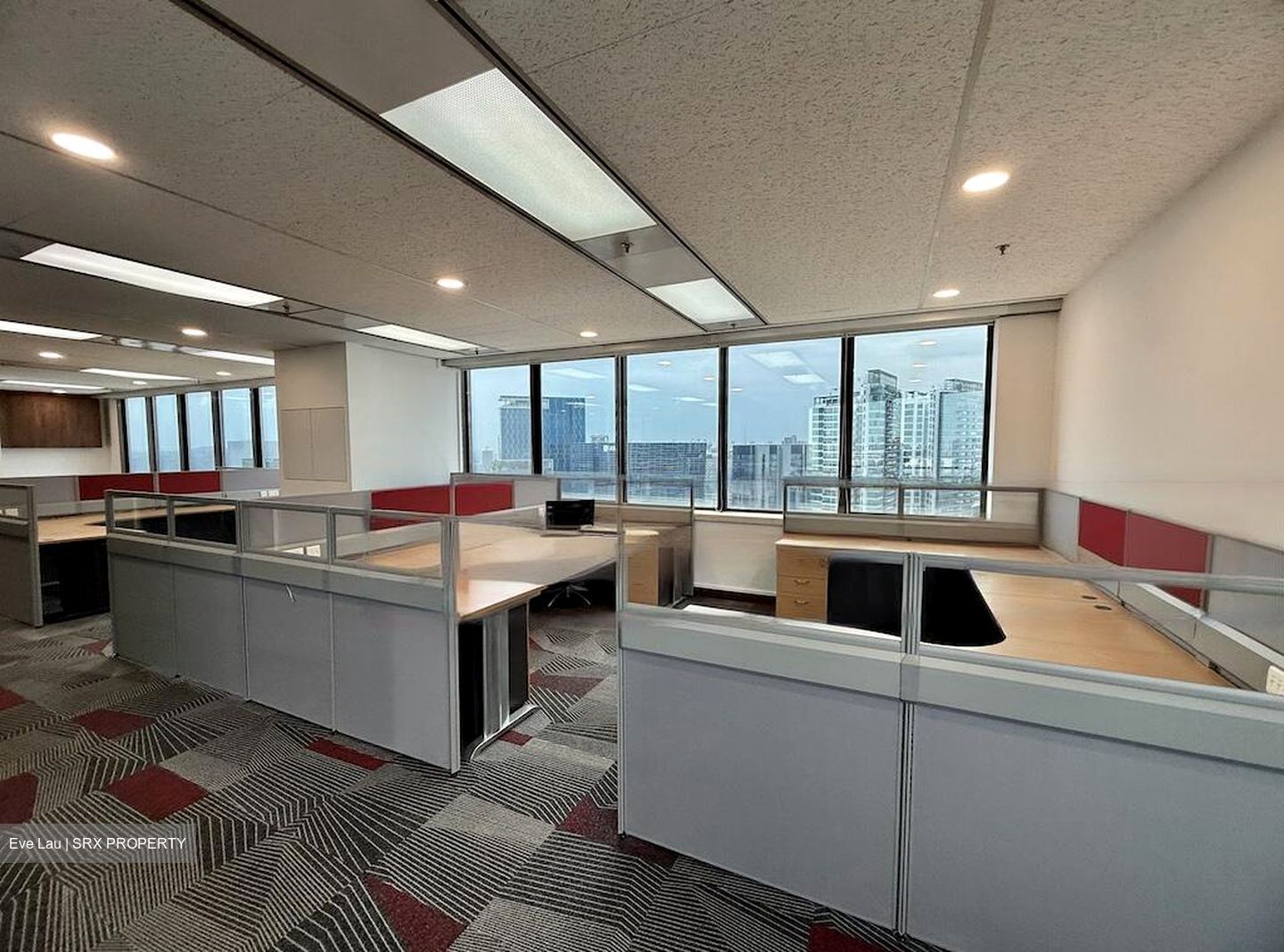 United Square (D11), Office #459466571
